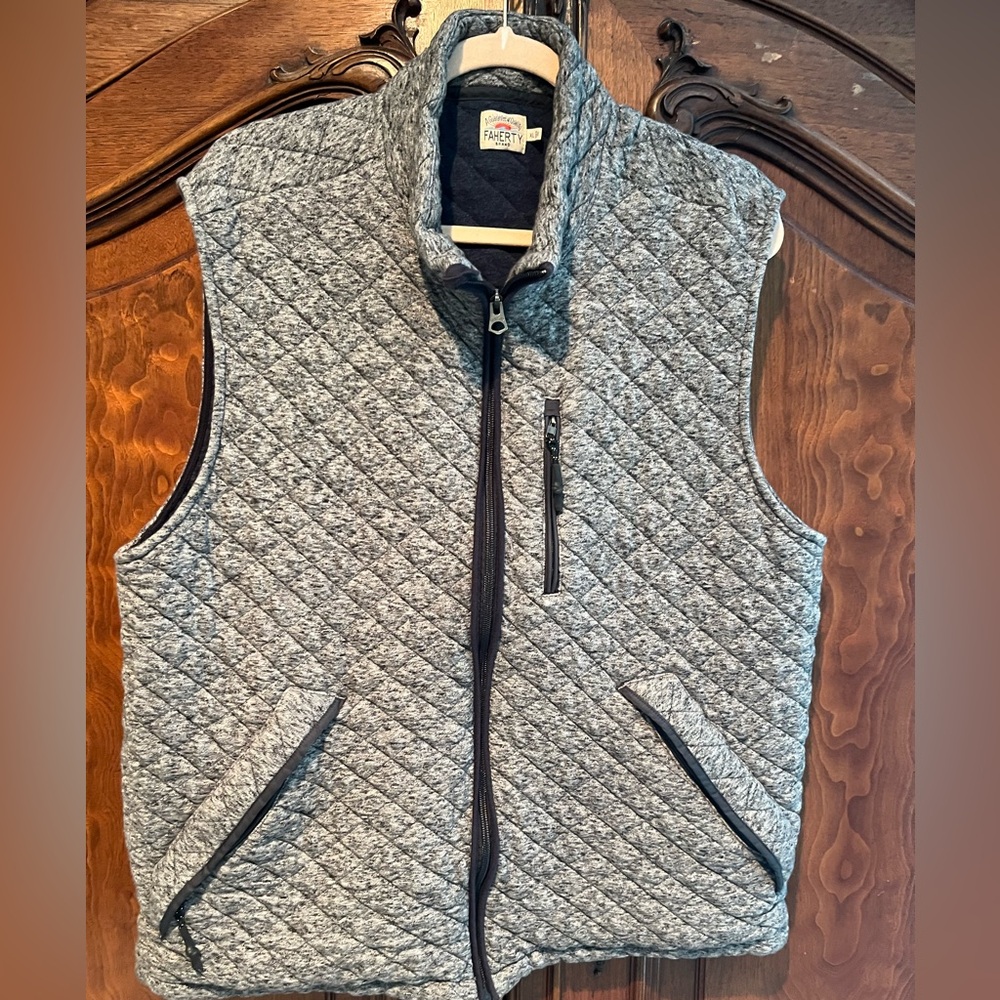 Faherty Grey Epic Quilted Vest